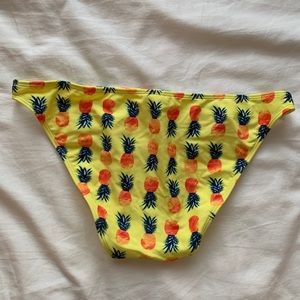 Hollister bathing suit bottoms